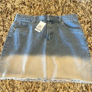 NWT Mud Pie Denim skirt - M